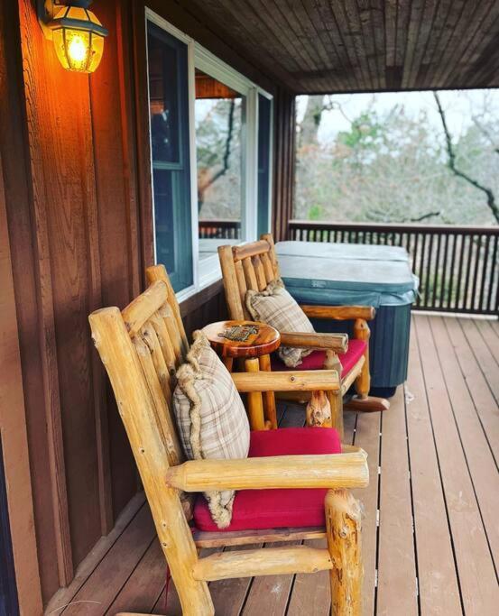 יוריקה ספרינגס Eagle Crest Cabin, White River View With Hottub מראה חיצוני תמונה