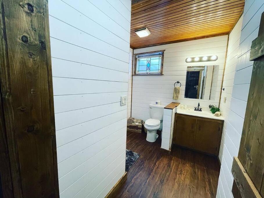יוריקה ספרינגס Eagle Crest Cabin, White River View With Hottub מראה חיצוני תמונה
